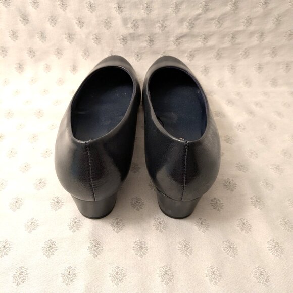 NEW!  VERY DARK NAVY Mark Lemp Leather Pumps  9.5 WW - Picture 3 of 5